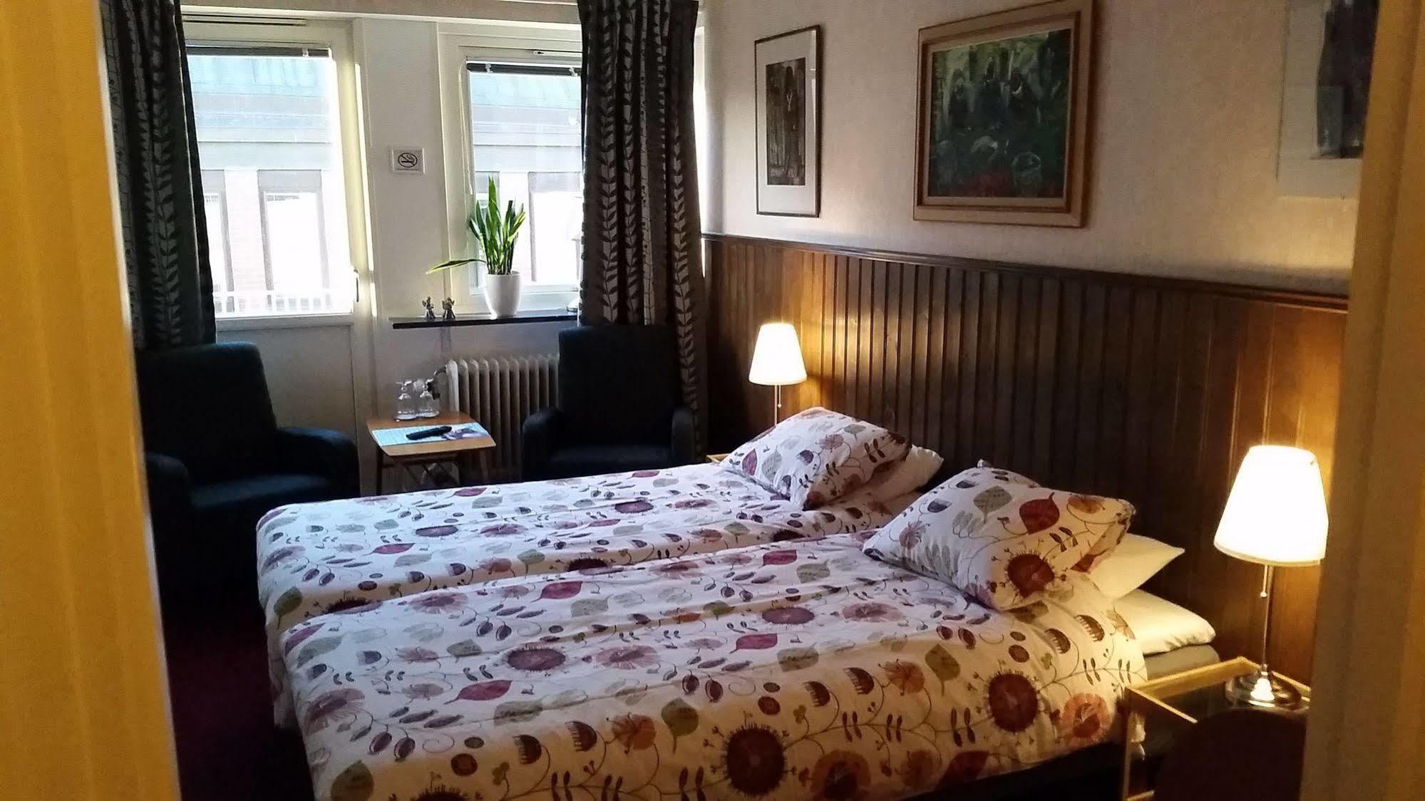 Hotell Bode Karlshamn  Extérieur photo